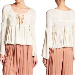 NWT Anamá long sleeve split neck blouse